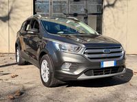 Usata Ford Kuga S 120 CV (88 kW) 2017 Grigio SUV