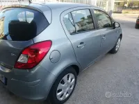 Usata Opel Corsa 75 CV (55 kW) 2012 Grigio Utilitaria