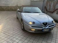 Usata Alfa Romeo Spider 144 CV (105 kW) 2000 Argento Cabrio