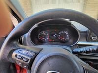 Usata Kia Picanto Active 67 CV (49 kW) 2018 Rosso Utilitaria