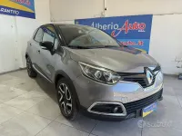 Usata Renault Captur 90 CV (66 kW) 2016 Grigio SUV