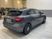 Usata Mercedes A160 102 CV (75 kW) 2017 Grigio Berlina