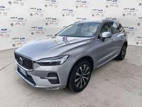 Gebraucht Volvo XC60 Plus 197 PS (144 kW) 2023 Silber SUV