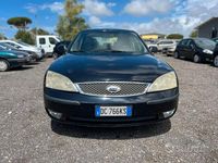 Usata Ford Mondeo Ghia 130 CV (95 kW) 2006 Blu Berlina
