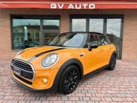 Usata Mini ONE 102 CV (75 kW) 2016 Arancione Utilitaria