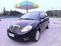 Usata Lancia Ypsilon 69 CV (50 kW) 2010 Nero Utilitaria