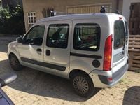 Usata Renault Kangoo 82 CV (60 kW) 2007 Argento Monovolume