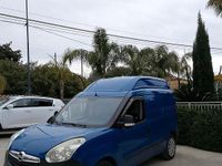 Occasion Fiat Doblò Emotion 120 ch (88 kW) 2013 Bleue Monospace