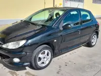 Usata Peugeot 206 88 CV (64 kW) 2008 Nero Utilitaria
