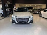 Usata Audi A1 S-Line 110 CV (80 kW) 2024 Argento tetto nero Berlina