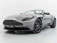 Usata Aston Martin DB11 510 CV (375 kW) 2021 Grigio Cabrio