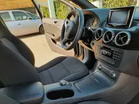 Usata Mercedes B180 Executive 109 CV (80 kW) 2014 Nero Utilitaria