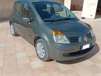 Usata Renault Modus Authentique 68 CV (50 kW) 2006 Grigio Monovolume