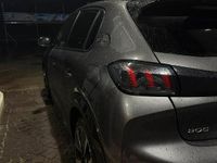 Usata Peugeot 208 GT 102 CV (75 kW) 2020 Grigio Utilitaria