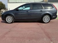 Occasion Ford Focus Titanium 90 ch (66 kW) 2009 Gris Break