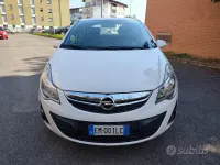 Usata Opel Corsa 86 CV (63 kW) 2012 Bianco Utilitaria