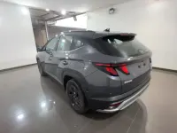 Nuova Hyundai Tucson Blackline 136 CV (100 kW) 2026 Ecotronic gray SUV