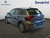 Usata VW Polo Life 80 CV (58 kW) 2024 Grigio scuro Utilitaria
