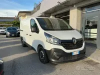 Usata Renault Trafic 120 CV (88 kW) 2016 Bianco Monovolume