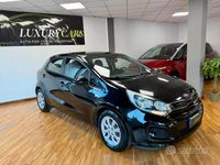 Usata Kia Rio Active 86 CV (63 kW) 2014 Nero Berlina