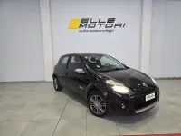 Usata Renault Clio III Dynamique 75 CV (55 kW) 2011 Nero Berlina