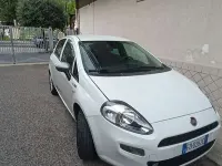 Usata Fiat Grande Punto Young 69 CV (50 kW) 2016 Utilitaria