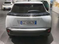 Usata Peugeot 2008 Allure 102 CV (75 kW) 2025 Bianco SUV