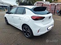 Usata Opel Corsa Elegance 101 CV (74 kW) 2023 Bianco Berlina