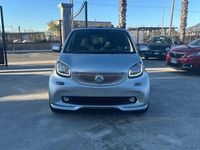 Usado Smart ForTwo Cabrio Brabus 109 CV (80 kW) 2019 Gris Descapotable