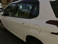 Usata Peugeot 2008 Active 110 CV (80 kW) 2019 Bianco SUV