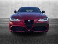 Usata Alfa Romeo Giulia Quadrifoglio 519 CV (381 kW) 2024 Rosso pastello Berlina