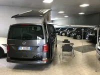 Usata VW California Beach 150 CV (110 kW) 2016 Grigio Furgone
