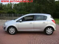 Usata Opel Corsa 75 CV (55 kW) 2013 Grigio Utilitaria