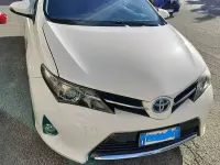 Usata Toyota Auris Hybrid Active 99 CV (72 kW) 2015 Bianco Station wagon