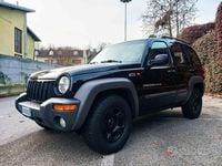Second-hand Jeep Cherokee 142 CP (104 kW) 2002 Negru SUV