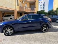 Usata Maserati Levante 275 CV (202 kW) 2016 Blu/azzurro SUV
