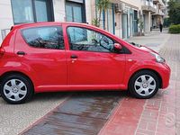 Usata Toyota Aygo 68 CV (50 kW) 2008 Rosso Utilitaria