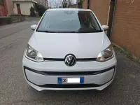 Usata VW up! Move 65 CV (47 kW) 2022 Bianco Utilitaria