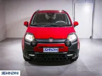 Nuevo Fiat Panda Cross 70 CV (51 kW) 2026 Rojo Utilitario
