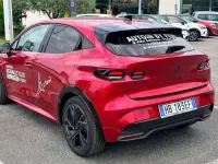 Nuova Renault Clio V Esprit Alpine 109 CV (80 kW) 2025 Rosso Berlina