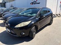 Usata Ford Fiesta Titanium 68 CV (50 kW) 2010 Nero Utilitaria
