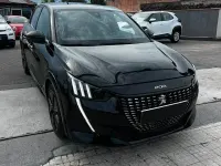 Usata Peugeot 208 GT 131 CV (96 kW) 2023 Nero Utilitaria
