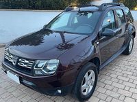 Usata Dacia Duster Prestige 110 CV (80 kW) 2016 Marrone Berlina