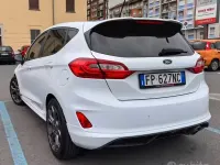Usata Ford Fiesta ST-Line 120 CV (88 kW) 2018 Bianco Utilitaria