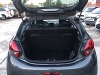 usata Peugeot 208 PureTech 82 5 porte Allure OK NEOPATENTATO