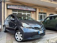 Usata Toyota Aygo 68 CV (50 kW) 2008 Grigio Utilitaria
