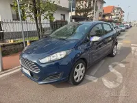 Usata Ford Fiesta Business Edition 97 CV (71 kW) 2014 Blu/azzurro Utilitaria