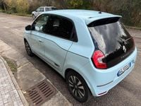 Usata Renault Twingo Techno 30 kW (42 CV) 2022 Blu/azzurro Utilitaria