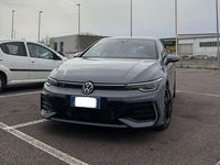 Usata VW Golf VIII R-line Plus 150 CV (110 kW) 2024 Grigio Berlina