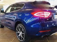 Usata Maserati Levante GranLusso 250 CV (183 kW) 2018 Blu/azzurro SUV